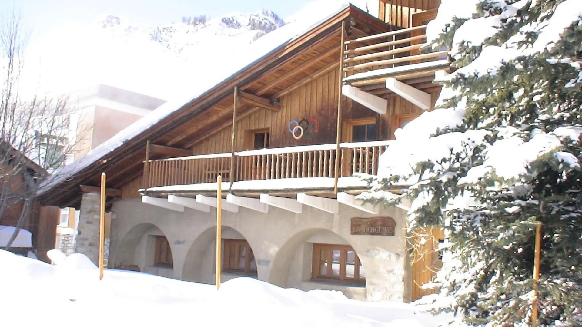 Studio Au Pied Des Pistes, Centre Val D'Isere, 3 Pers, Cosy Mezzanine, Cuisine Equipee, Wifi - Fr-1-519-37